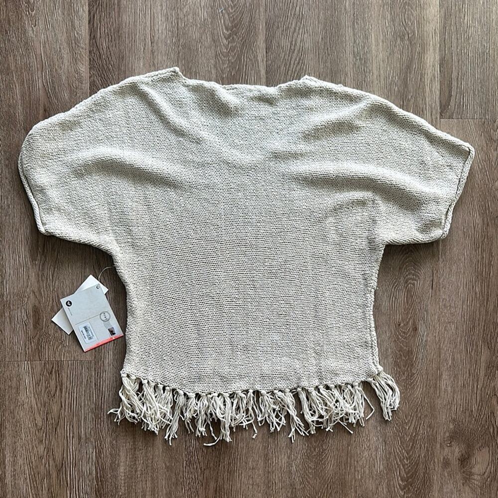NWT Roxy Boho Fringe Short Sleeve V-Neck Sweater Cream Size Small Festival - Picture 5 of 5